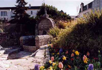 Fontaine de Notre-Dame de Larmor